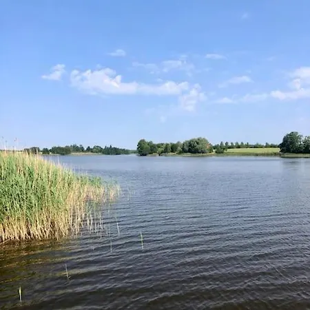 Zu Vermieten Lägenhet *