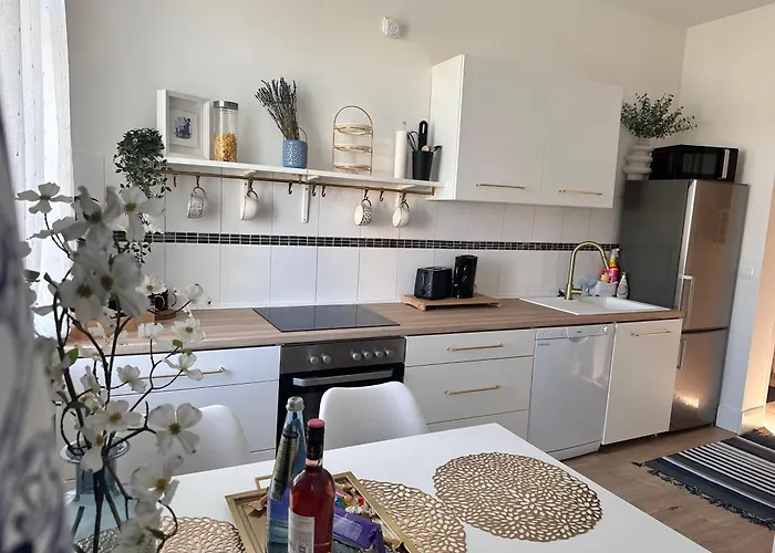 Zu Vermieten Апартаменты *